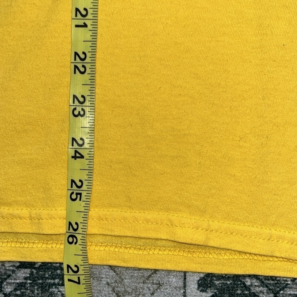 University of Kentucky women’s yellow fight song tshirt Size medium - Picture 9 of 9